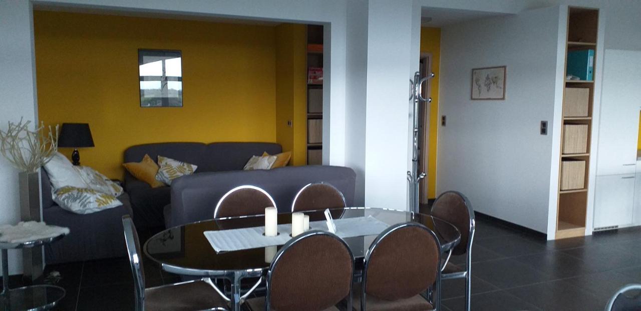 Chez Chantal - Appartement Privatif Yvoir Экстерьер фото