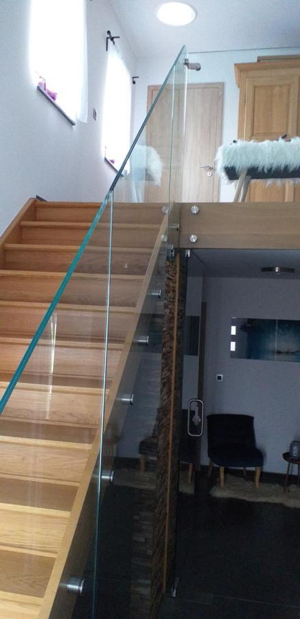 Chez Chantal - Appartement Privatif Yvoir Экстерьер фото